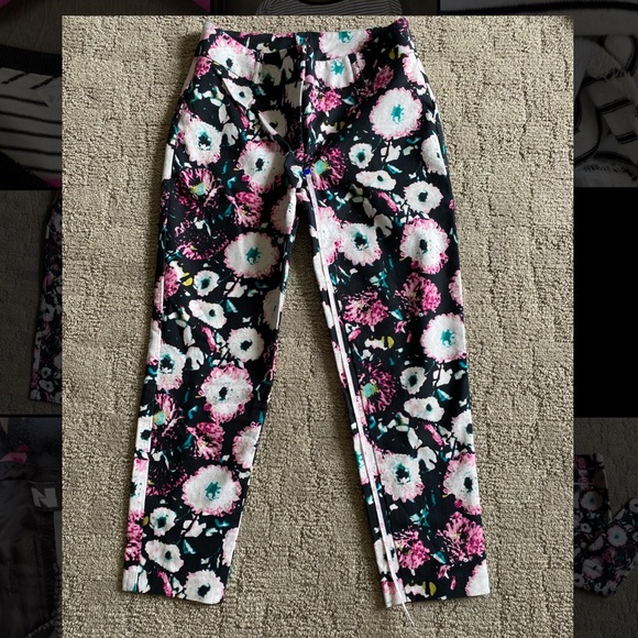Nygard Black Label Floral Pants - Picture 2 of 7